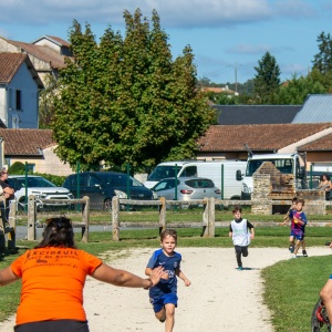 Sprint final pour la victoire en 6e garçons