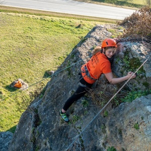 Geneviève en haut de Chapelle 5b