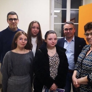 M. Wecsteen (prof. doc.), Lorine, Emmie, Alwenna, M. Saerens (Club Entreprises XV Haut-Périgord), Mme Dupuy (dirigeante ASNBD)